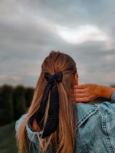 Spinka do włosów KOKARDA czarna