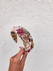 Opaska marszczona wzór kwiatowy