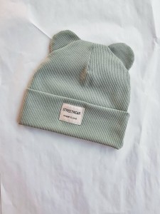 Czapka miś PISTACJA